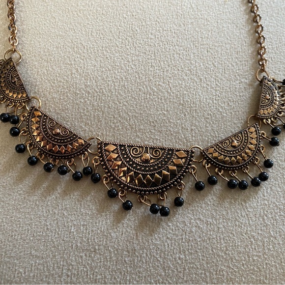 Jewelry - Boho Copper/Gold Tone Black Beaded Bib Necklace Vintage